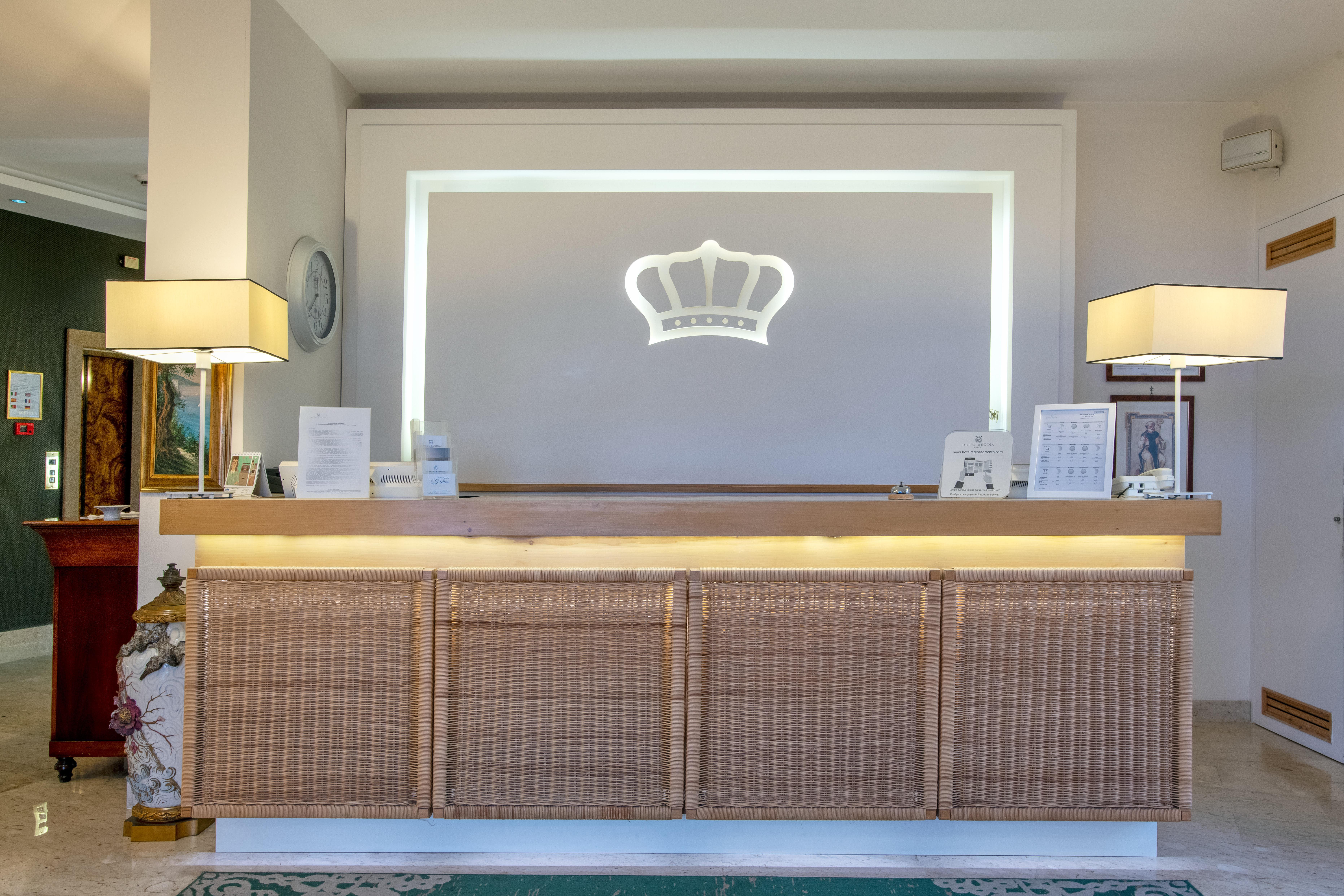 Boutique Hotel Regina Сорренто Екстер'єр фото